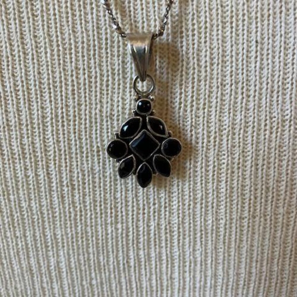 Elegant 925 Pendent
